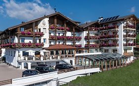 Hotel Alpenfrieden