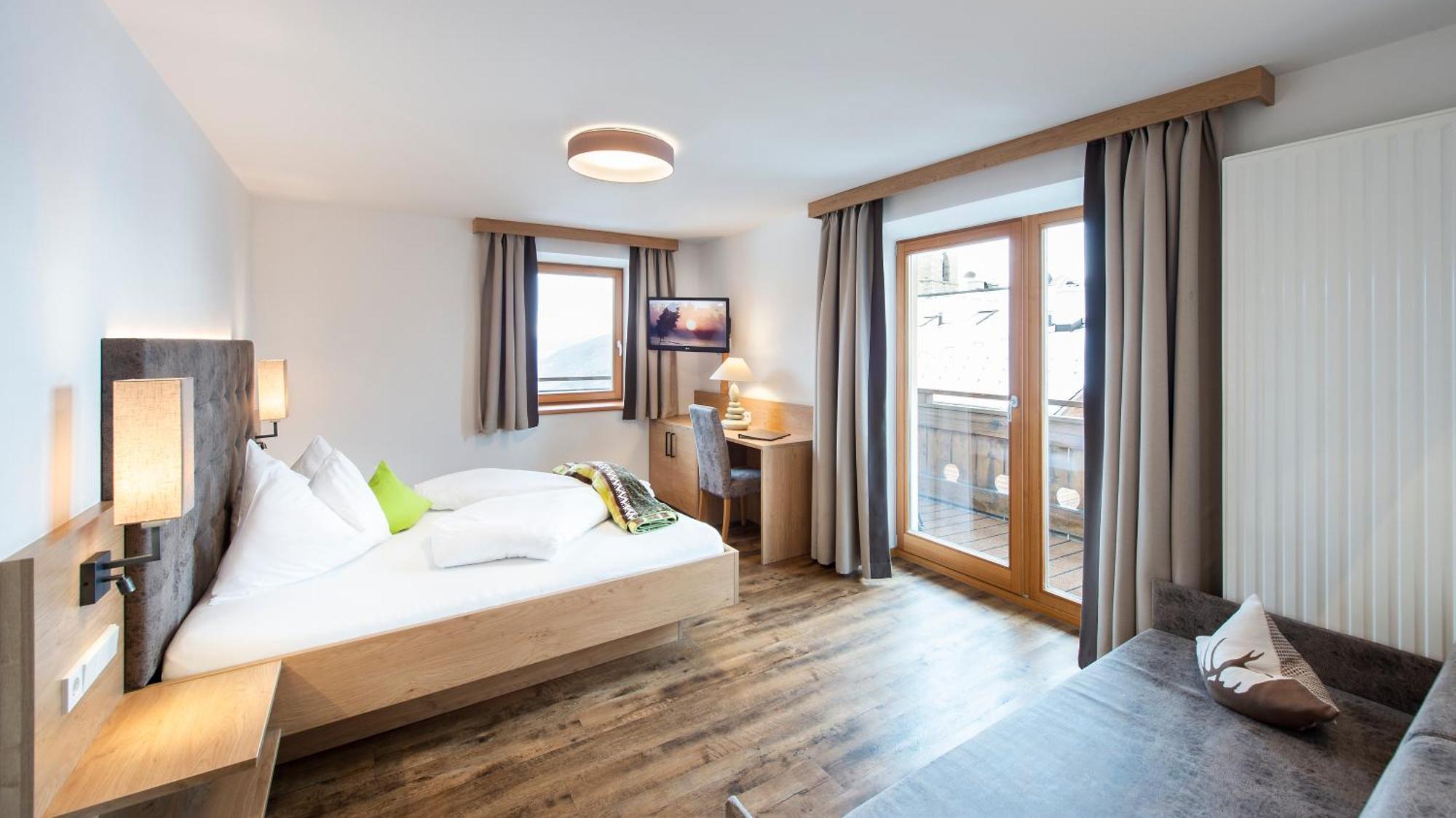 Hotel Alpenfrieden Maranza Esterno foto