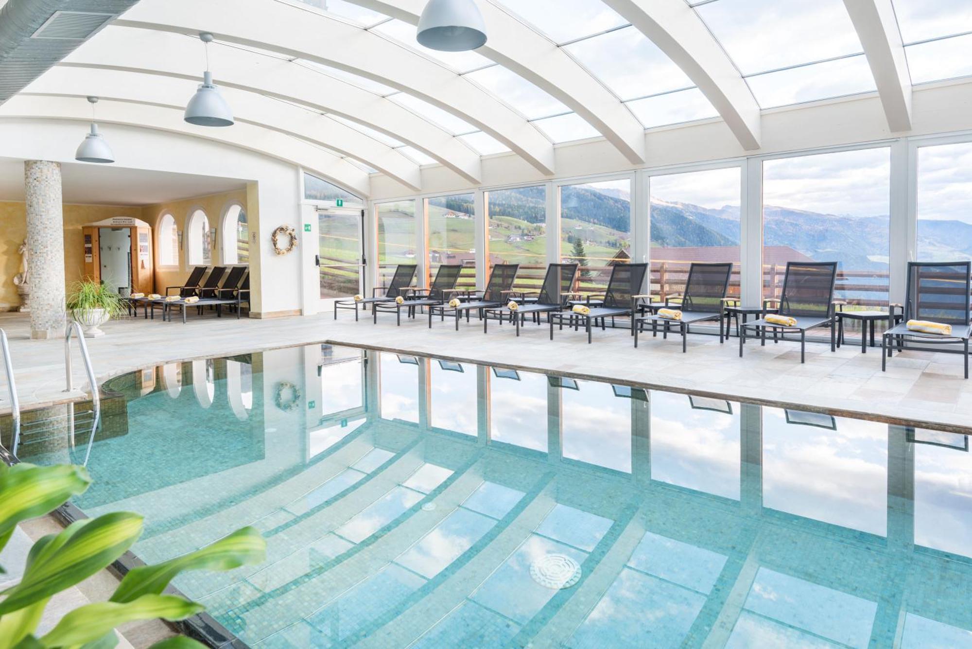 Hotel Alpenfrieden Maranza Esterno foto