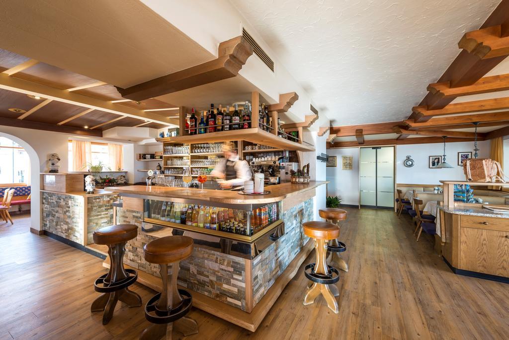 Hotel Alpenfrieden Maranza Esterno foto