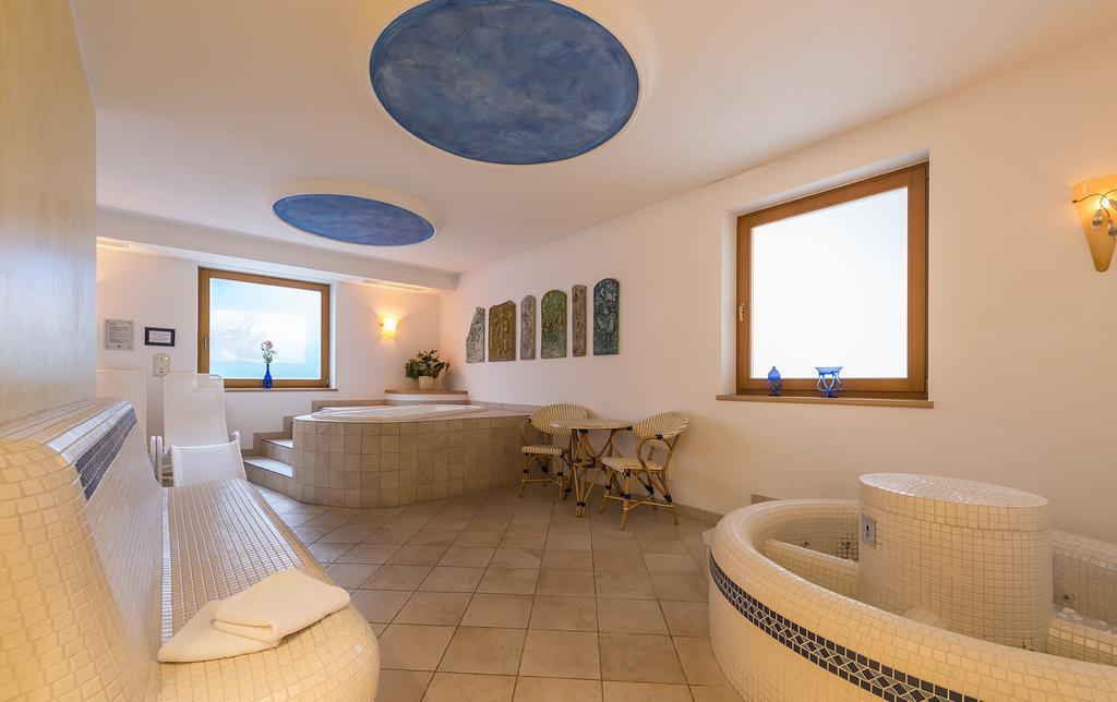 Hotel Alpenfrieden Maranza Esterno foto