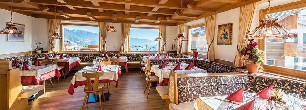 Hotel Alpenfrieden Maranza Esterno foto