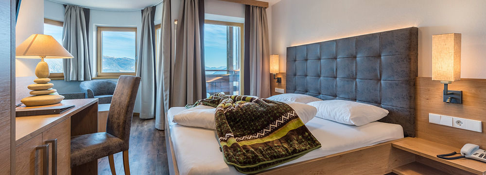 Hotel Alpenfrieden Maranza Esterno foto