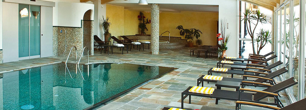 Hotel Alpenfrieden Maranza Esterno foto